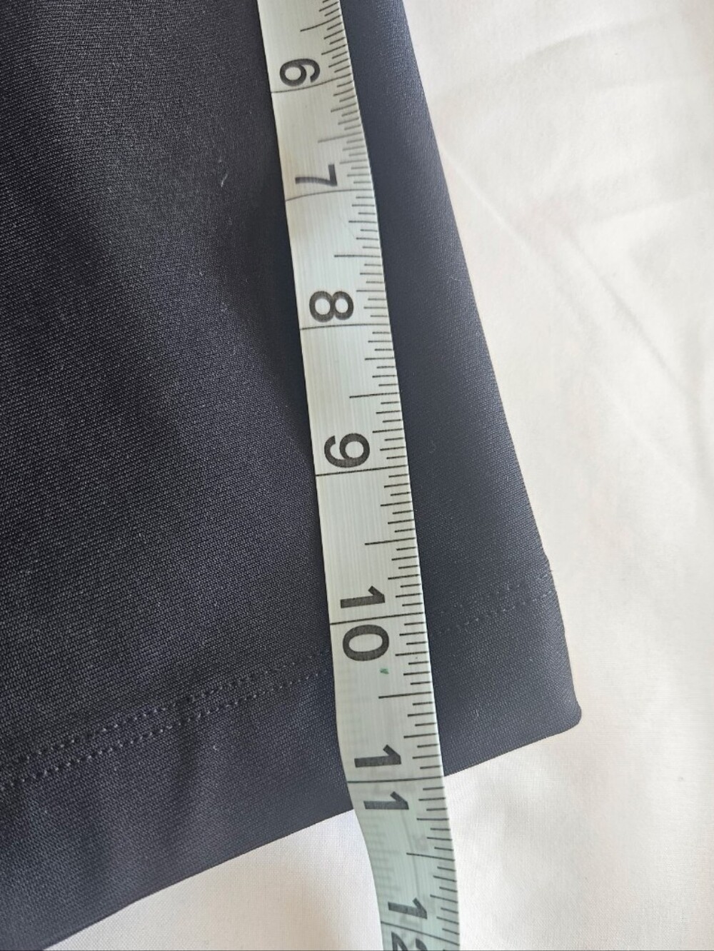 Lululemon ABC Classic-Fit Golf Shorts - Picture 6 of 6